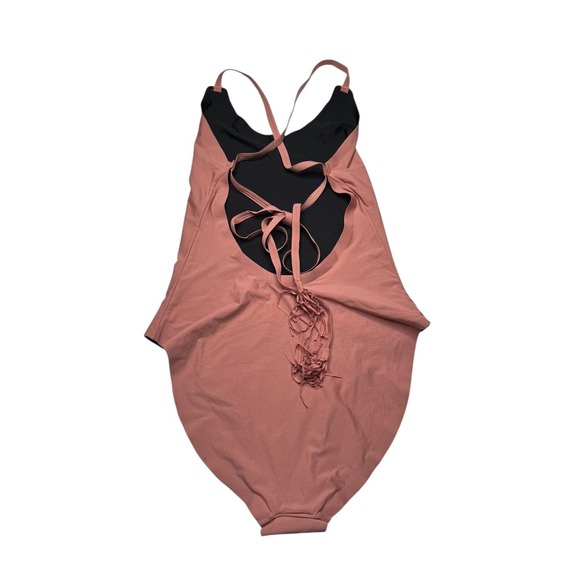 PilyQ PQ Swim One Piece Swimsuit Dusty Rose Medium Tassel Seamless Vacation - Picture 2 of 5